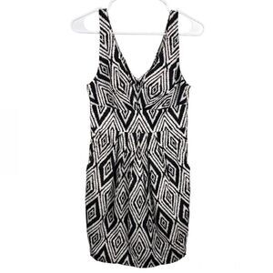 7 For All Mankind Black and White Geometric Print Size S